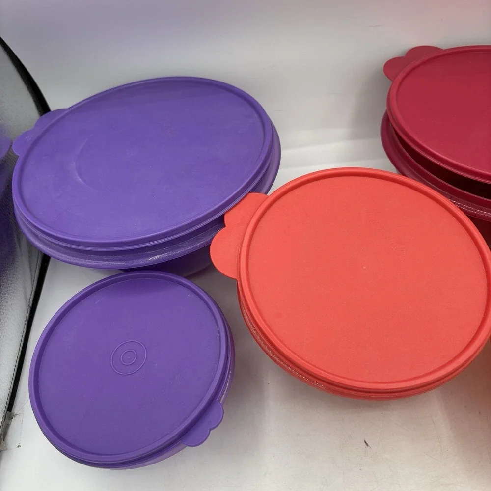 Tupperware Wonderlier Bowls w Seal Lids Nesting Modern Set of 5